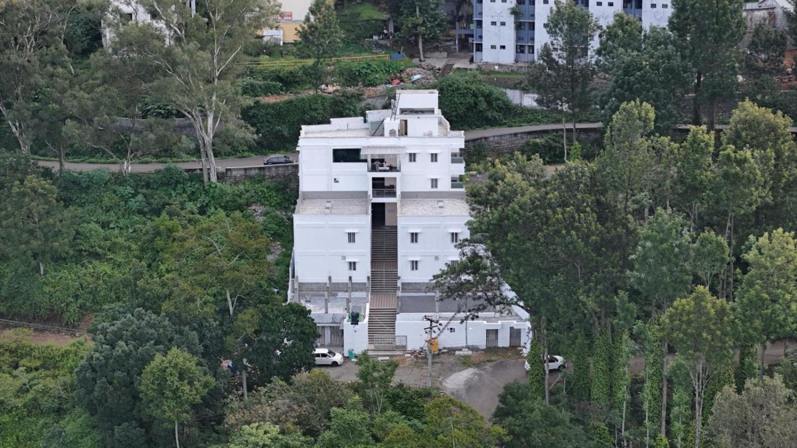 Hotel Peppers Yercaud Exterior photo